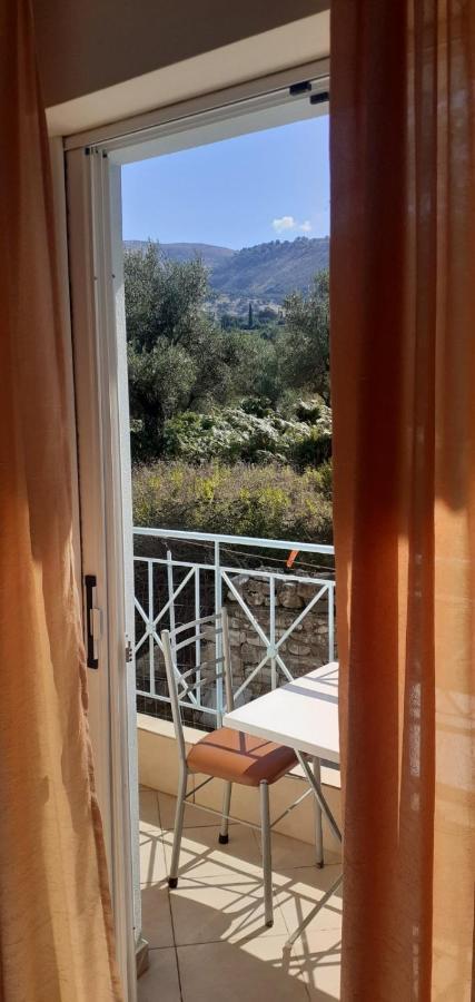 Villa Olivia Grove Himare Exterior foto